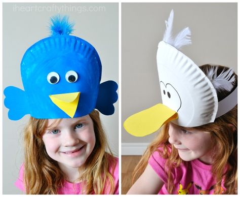 These silly paper plate bird hats make a great spring kids craft, bird crafts for kids, preschool craft and spring bird craft for kids. Paper Plate Hats, Preschool Hat, Bird Crafts Preschool, Carnaval Diy, Craft Bird, Bird Hat, Bird Craft, Craft Preschool, Crazy Hat