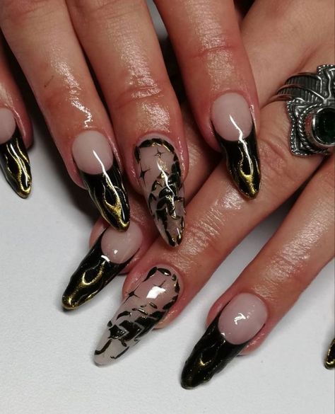 Scorpio Zodiac Nails, Birthday Nails Scorpio, Nails Scorpio, Scorpio Nails, Zodiac Nails, Witchy Nails, Fantasy Nails, Lovely Nails, Ombre Acrylic Nails