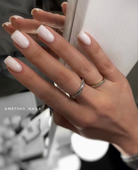 French Manicure Tutorial, Holiday Acrylic Nails, Milky Nails, Simple Gel Nails, Girly Acrylic Nails, French Tip Acrylic Nails, Casual Nails, Neutral Nails, Black Milk