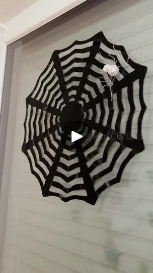 Diy Spiderweb, Teen Halloween Party, Halloween Food Crafts, Mason Jar Design, Idea For Halloween, Halloween Crafts For Toddlers, Halloween Arts And Crafts, Diy Halloween Projects, Diy Outdoor Decor