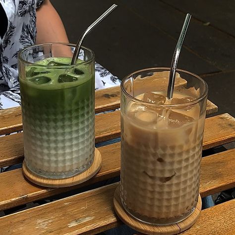 Coffee And Matcha Aesthetic, Chai Matcha Latte, Chai Latte Aesthetic, Sophie Aesthetic, Iced Latte Aesthetic, Matcha Latte Aesthetic, Coffee Dates Aesthetic, Alley Rose, Yum Drinks