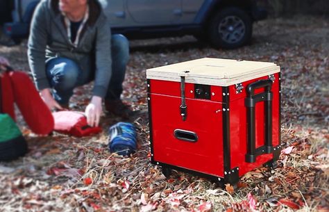 Your Whole Camp Kitchen in a Box | GearJunkie Diy Camp Kitchen Ideas, Chuck Box Ideas, Camping Kitchen Organization, Camping Kitchen Ideas, Diy Chuckbox, Bus Kitchen, Camp Kitchen Organization, Portable Camp Kitchen, Camping Chuck Box