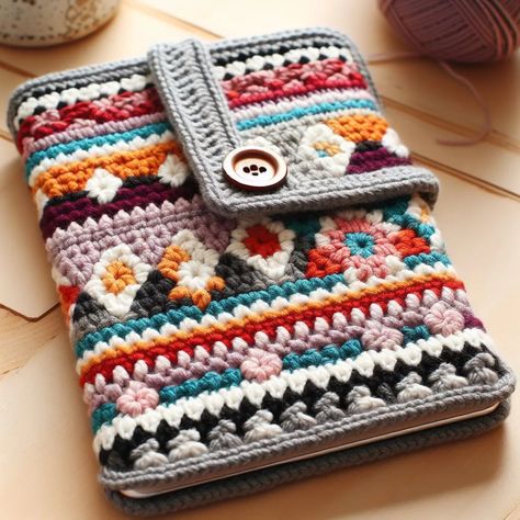 Crochet Tablet Case, Crochet Ipad Cover, Crochet Tablet Cover, Crochet Eyeglass Cases, Handmade Ipad Case, 2024 Crochet, Crochet Book Cover, Crochet Bee, Kawaii Crochet