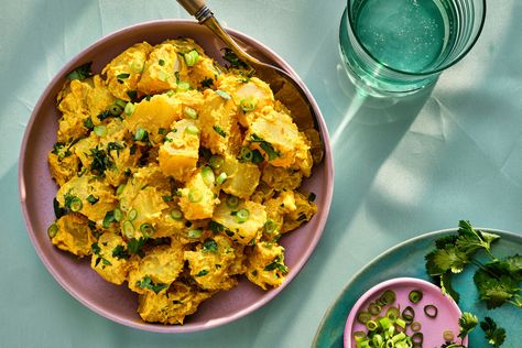 Cool yogurt, nutty tahini, and spicy chiles all feature in this fragrant take on a summer classic. Curry Potato Salad, Curried Potato Salad, Potato Salad Recipes, Roasted Potato Salads, Pesto Potatoes, Potato Salads, Pesto Pasta Recipes, Creamy Potato Salad, Roasted Potato Recipes