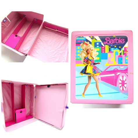 Barbie Collection * Storage = Barbie Carrying Case - 1989 Barbie Carrying Case, Ballet Box, Barbie Storage, Nostalgic Things, 90's Toys, Barbie 1990, 1980s Childhood, Collection Storage, Barbie Wardrobe