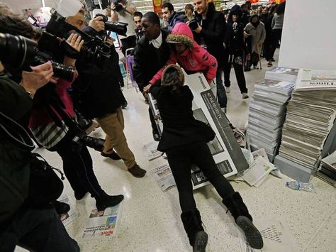 Black Friday madness: Crazy crowds and fights Mammals Activities, Black Friday Madness, Asthma Inhaler, Allergy Asthma, Asthma Attacks, Sky News, Friday Feeling, Muscle Relaxer, Black Friday Shopping