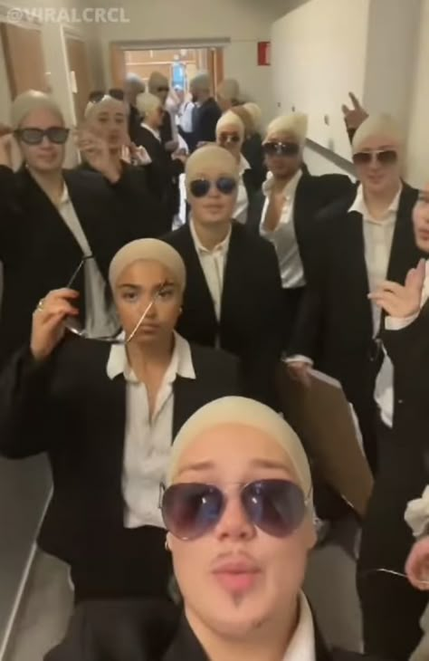 Mr Worldwide Halloween Costumes, Pitbull Group Costume, Mr World Wide Pitbull Costume, Halloween Ideas Costumes Group, Pitbull Singer Themed Party, Pitbull Bachelorette Party, Iconic Duo Costumes Best Friends Funny, Pitbull Halloween Costumes Singer, Meme Costume Halloween