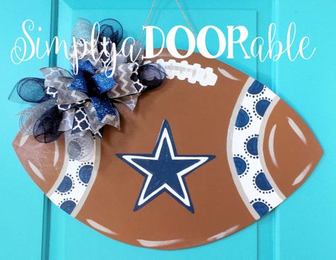 Dallas Cowboys Football Wood Door Hanger by by SimplyaDOORableNC Dallas Cowboys Wreath, Football Wreaths, Cowboy Football, Cowboys Wreath, Dallas Cowboys Decor, Football Door Hangers, Cowboy Crafts, Trendy Door, Football Crafts