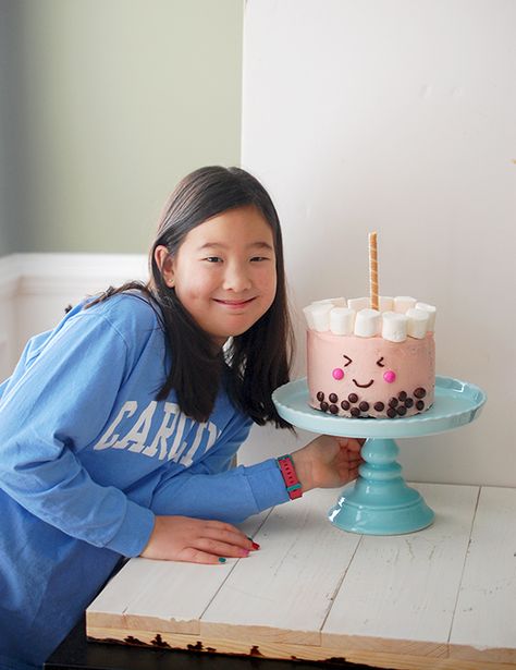 Bubble Tea Cupcakes, Boba Tea Cake Ideas, Bubble Tea Cake Design, Bubble Tea Birthday Party, Cake For 12th Birthday Girl, Cakes For 12th Birthday Girl, Boba Cake Birthday, Boba Birthday Cake, Boba Tea Party Theme