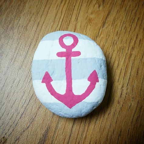 Anchor painted rock Rock Painting Ideas For Beginners, Easy Rock Painting Ideas, Easy Rock Painting, Rock Painting Tutorial, Painting Ideas For Beginners, Paint Rocks, Art Painting Tools, Beginner Art, Painted Rock Ideas