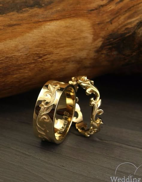 Unusual wedding rings