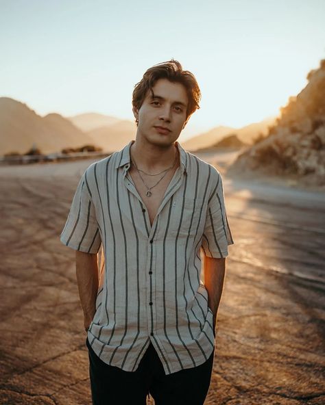 Gabriel Conte Birthday, Real Name, Age, Weight, Height, Family, Facts, Contact Details, Wife, Affairs, Bio & More Gabriel Conte, Real Phone Numbers, Dark Brown Eyes, Brown Eyes, Lettuce, Autograph, Phone Numbers, Casual Button Down Shirt, Men Casual