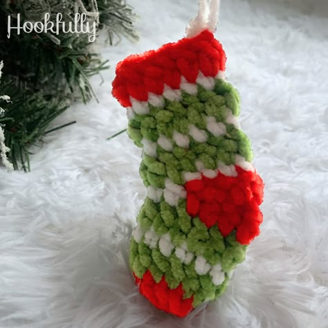 Mini Crochet Christmas Stocking Ornament Free Pattern - Hookfully Crochet Stocking Ornament Pattern Free, Mini Christmas Stocking Pattern, Crochet Mini Stocking, Mini Crochet Christmas, Stocking Pattern Free, Christmas Crochet Ideas, Striped Christmas Stocking, Xmas Crochet, Christmas Stocking Decorations