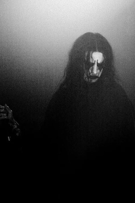 . Dark Metal Aesthetic, Corpse Paint, Ad Infinitum, Black Metal Art, Arte Grunge, Extreme Metal, Gothic Metal, Foto Poses, The Void