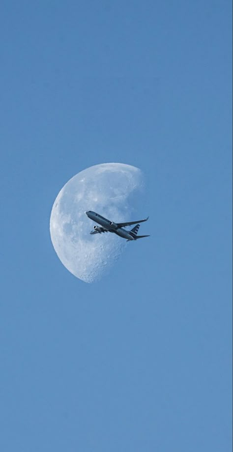 Airplane Aesthetic Wallpaper Iphone, Sky Aeroplane Aesthetic, Airplane Wallpaper Aesthetic, Airplane Wallpaper Iphone, Aeroplane Aesthetic Wallpaper, Airplane And Moon, Aeroplane Wallpaper, Travel Aeroplane, Pilot Wallpaper