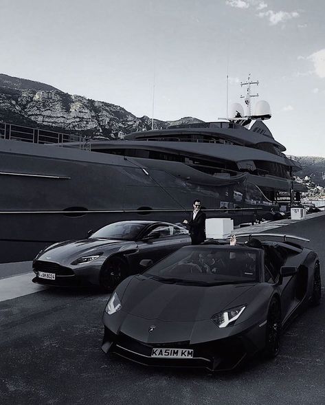 BLXCK Sweden  ✖️ on Instagram: “When the cars matches the boat.🤷‍♂️🖤” Matching Cars, Blvck Paris, Aventador Lamborghini, مرسيدس بنز, Lux Cars, Luxury Lifestyle Dreams, Luxury Aesthetic, Super Luxury Cars, Best Luxury Cars