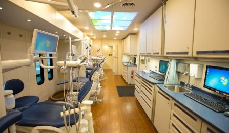 Mobile Dental Clinic, Inteior Design, Dental Medicine, Dental Sealants, Hospital Architecture, Hospital Interior, Hospital Interior Design, Dentist Office, Hospital Design