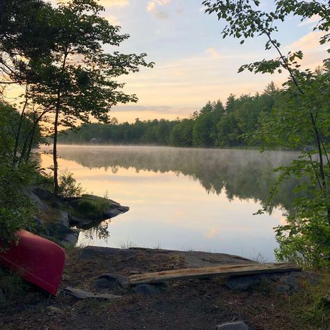 Kawartha Highlands Provincial Park, Kawartha Lakes Ontario, Mallory Aesthetic, Camp Canada, Ontario Camping, Lake Scenes, Canada Camping, Summer Camp Aesthetic, Camping Lake