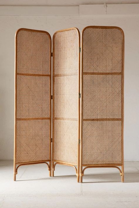 Old Furniture Makeover, Shoji Room Divider, Minimal Chairs, Clearance Outdoor Furniture, Folding Screen Room Divider, Wooden Room, Room Divider Screen, Divider Screen, Diy Sofa