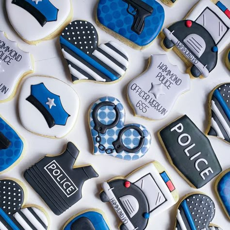 Cop Cookies Decorated, Police Graduation Cookies, Police Officer Cookies, Police Decorated Cookies, Law Enforcement Cookies, Police Cookies Decorated, Cop Cookies, January Cookies, Manly Cookies