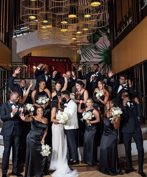 Black Wedding Black People, White And Black Wedding Party, Black Wedding Party Photos, Black Tie Wedding Inspiration, Mafia Style Wedding, Luxury Black Wedding, All Black Bridal Party, All Black Wedding Party, Black Bridal Party Attire