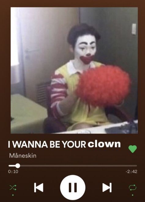 Clown Memes Funny, Clown Reaction Pic, Cursed Pfps, Clown Jokes, Ashley Core, Clown Meme, Clown Pics, Sticker Whatsapp, Meme Reaction