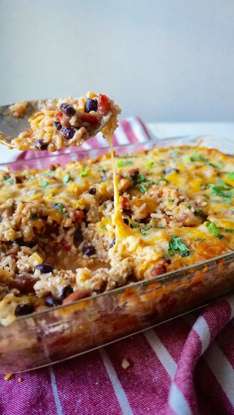 burrito-bowl-casserole-cheese-pull Chicken Burrito Bowl Casserole, Burrito Casserole, Cheese Pull, Burrito Bowls Recipe, Dinner Choices, Chunky Salsa, Mission Accomplished, Supper Recipes, Burrito Bowl