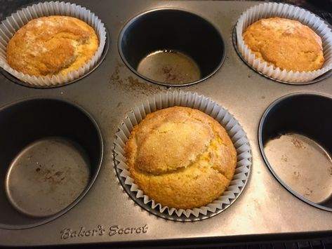 Small Batch Corn Muffins, Small Batch Cornbread Muffins, Corn Muffins From Scratch, Batch Dinner Recipes, Small Batch Cornbread, Small Batch Muffins, Cookies For 2, Giant Muffins, Small Batch Dinner