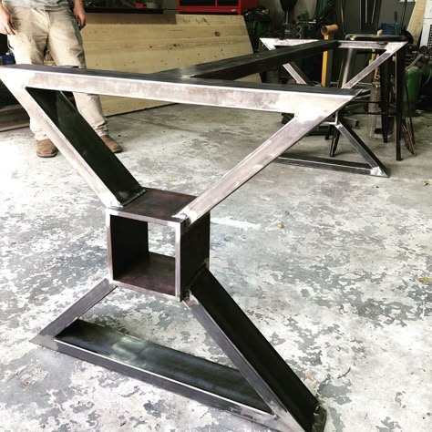 Metal table base