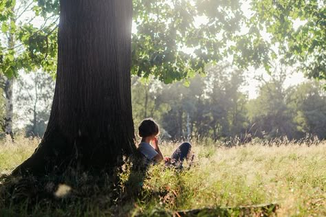 Sitting Under A Tree, Alluka Zoldyck, Under A Tree, Foto Art, Quiet Moments, The Grass, Pics Art, Simple Life, Country Life