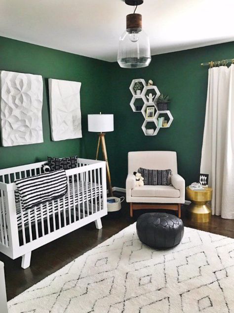 Green nurseries are great. They're not glaringly gendered. And green is a calming shade — a good idea for a nursery, considering new parenthood can be stressful. There are so many hues to choose from, ranging from pistachio to emerald, offering a wide variety of looks and themes. Green Nursery, White Nursery, Green Walls, Nursery Inspo, Nursery Baby Room, Bedroom Green, Nursery Inspiration, Baby's Room, Baby Boy Rooms