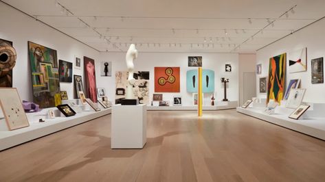 NYC MoMa gets big, fresh overhaul Amy Sillman, Jan Van Eyck, Philip Johnson, Robert Mapplethorpe, Jasper Johns, Georges Seurat, Renzo Piano, Alexander Calder, Edward Hopper