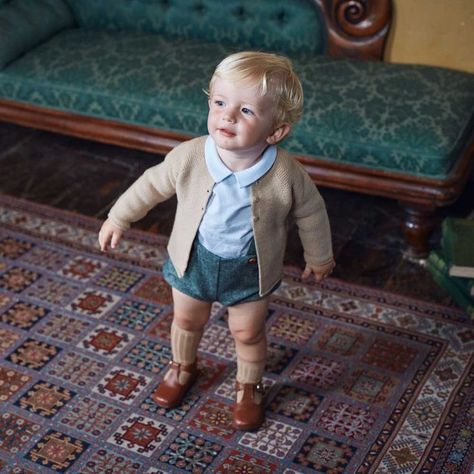 Classy Baby Boy Outfits, Orion Outfits, Baby Boy Outfits Old Money, Baby Boy Vintage Outfits, Old Money Baby Boy Outfits, Vintage Toddler Outfits, Old Money Baby Boy, Preppy Baby Boy Outfits, Victorian Baby Clothes