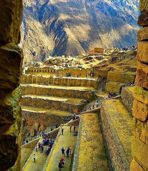 Facebook Peruvian Architecture, Inca Architecture, Ancient Kush, Sacred Valley Peru, Ancient Archeology, Historical Concepts, Peru Trip, Llama Llama, Machu Picchu Peru