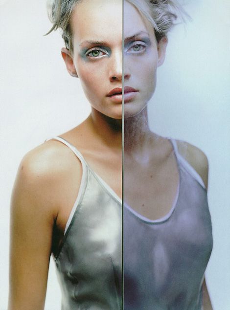 via http://www.iainclaridge.co.uk/blog/23988 Amber Valletta 90s, Dark Artsy, Shana Zadrick, Camilla Nickerson, 90's Makeup, Estella Warren, 90s Photography, 90s Fashion Models, 90s Vogue