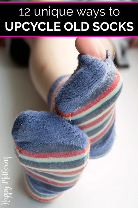 Do you have old socks lying around your house and don't know what to do with them? Check out this list of 12 unique ways to upcycle old socks. Get ideas on how to make DIY projects to help you reuse those worn out socks. #upcycle #upcycling #reuse #upcycledprojects #socks #upcyclingideas #greenliving #sustainability #sustainableliving Old Gloves Crafts, Sock Repurpose, Socks Upcycle, Recycle Socks, Upcycling Ideas Diy, Reuse Crafts, Sustainable Diy, Sewing Easy, Homemaking Tips