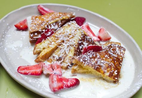 Snooze | Kirbie's Cravings | A San Diego food blog Omg French Toast Snooze, Gourmet French Toast, Eggy Bread, Bread French Toast, San Diego Food, Stale Bread, Mousse Recipes, Brunch Spots, Pancakes And Waffles