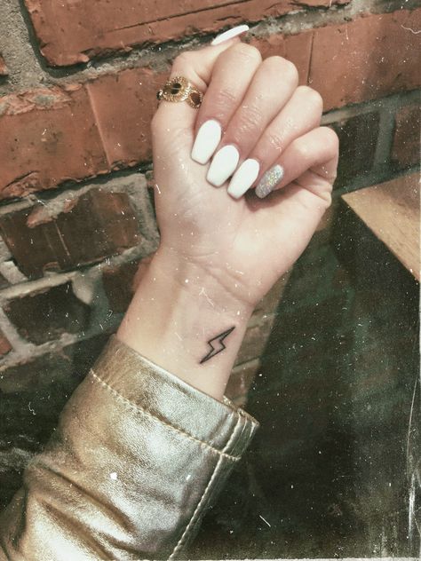 Lightning Bolt Wrist Tattoo, Thunder Tattoo Shoulder, Small Lightning Bolt Tattoo, Tattoo Lightning, Lightning Bolt Tattoo, Lightning Tattoo, Bolt Tattoo, Small Meaningful Tattoos, Greek Tattoos