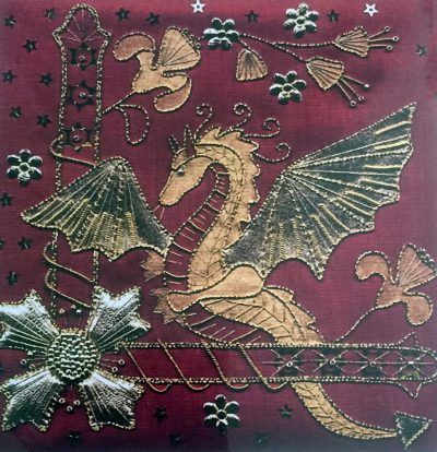 Medieval Dragon Flower Cascade, Rose Patchwork, Note Background, Medieval Embroidery, Medieval Dragon, Medieval Aesthetic, Gold Work Embroidery, Butterfly And Flower, Tudor Rose