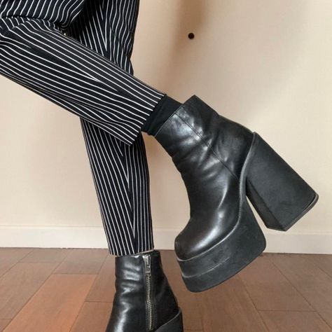 Look what I just found on Depop 🙌 https://depop.app.link/OE1ffOnHvrb Unif Brat Boot, Y2k Baddie, Club Kids, Over Knee Boot, Fashion Inspiration, Womens Sizes, Style Inspiration, My Style, Boots