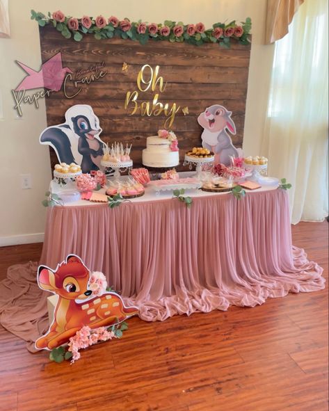 Teddy Bear Picnic Birthday Party, Baby Shower Cake Table, Bambi Baby, Baby Q Shower, Girl Shower Themes, Baby Shower Table Decorations, Baby Shower Theme Decorations, Baby Shower Deco, Disney Baby Shower