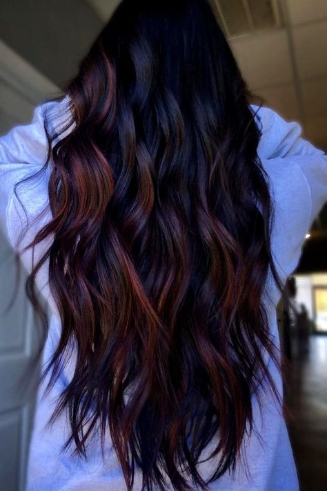 Shades Of Black Hair, Black Hair Color Ideas, Dark Ombre Hair, Black Hair Ombre, Warm Scarves, Hair 2022, Hair Color Underneath, Popular Hair, Black Hair With Highlights