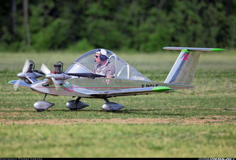 cri cri airplane | Picture of the Colomban MC-15 Cri Cri (Cricket) aircraft Microlight Aircraft, Personal Helicopter, Ultralight Plane, Kit Planes, Light Sport Aircraft, Small Airplanes, Small Aircraft, Flying Vehicles, Cri Cri