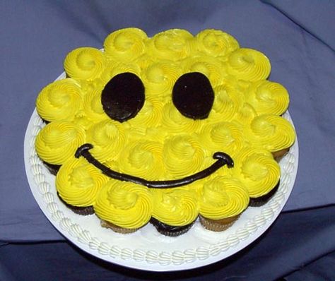 Smiley Face Cupcake Cake, Smiley Face Birthday Party Food, Smiley Face Cupcakes, Smiley Face Cupcake, Laughing Gas, Emoji Birthday Party, Lds Yw, Boys First Birthday Party Ideas, Yellow Smiley Face