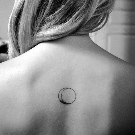 Magical Moon Tattoo Designs (11) Moon Lotus, Tattoo Sonne, Full Moon Tattoo, Tattoo Moon, Tattoo Dotwork, Crescent Moon Tattoo, Moon Tattoo Designs, 4 Tattoo, Inspiration Tattoos