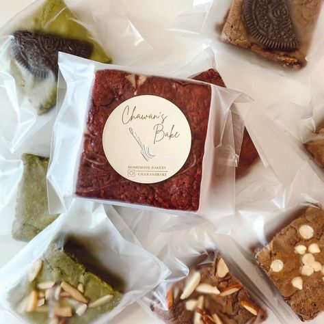 Individual Brownie Packaging, Packing Brownies Ideas, Brownie Wrapping Ideas, Brownie Packaging Design, Brownies Packaging Ideas Boxes, Brownies Packaging Ideas, Brownie Packaging Ideas, Packaging Brownies, Cake Wrapping Ideas