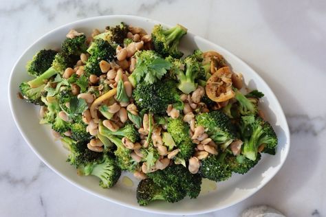 Lemon Garlic Broccoli and Braised White Beans Braised White Beans, Beans And Broccoli, Broccoli With Garlic Sauce, Garlic Broccoli, Cubed Sweet Potatoes, Crispy Sweet Potato, Sweet Potato Hash, Frozen Broccoli, Fresh Broccoli