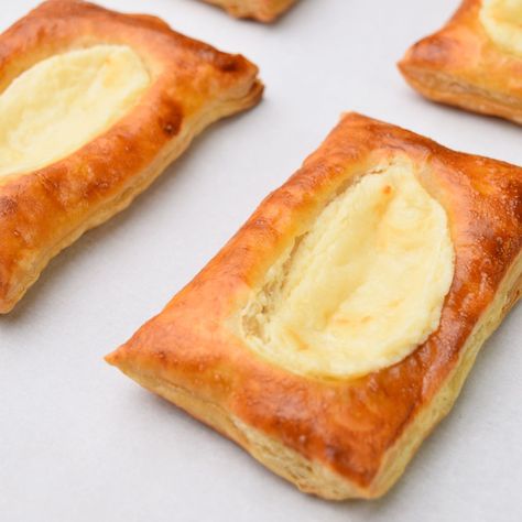 Easy Homemade Cream Cheese Danish Homemade Cream Cheese Danish, Cream Cheese Puffs, Cream Cheese Puff Pastry, Cheese Danish Recipe, Puff Pastry Cream Puffs, Homemade Cream Cheese, Cream Cheese Danish, Cheese Puff Pastry, Cheese Danish