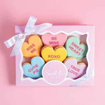 Valentine Cookies Valentine’s Day Box Cookie, Valentine's Day Treat Boxes, Sweetheart Baby Shower Cookies, Valentines Treat Box Ideas, Rice Krispie Treats Valentines Day, Valentines Day Cookie Boxes, Valentine Cookie Boxes, Cookie Valentines Printable, Valentine’s Day Cookie Cake