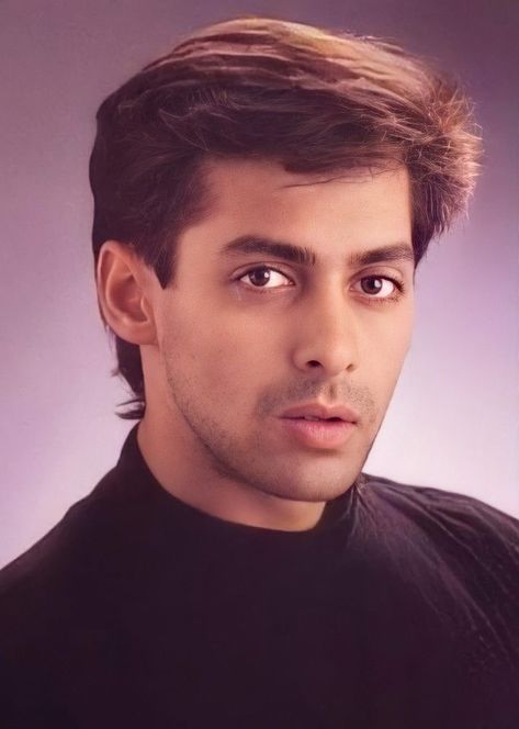 Old Salman Khan, Salman Khan Young, Beautiful Landscape Pictures, Salman Khan Wallpapers, 90s Bollywood Aesthetic, Jumma Mubarak Beautiful Images, Salman Khan Photo, Prabhas Pics, Bollywood Cinema